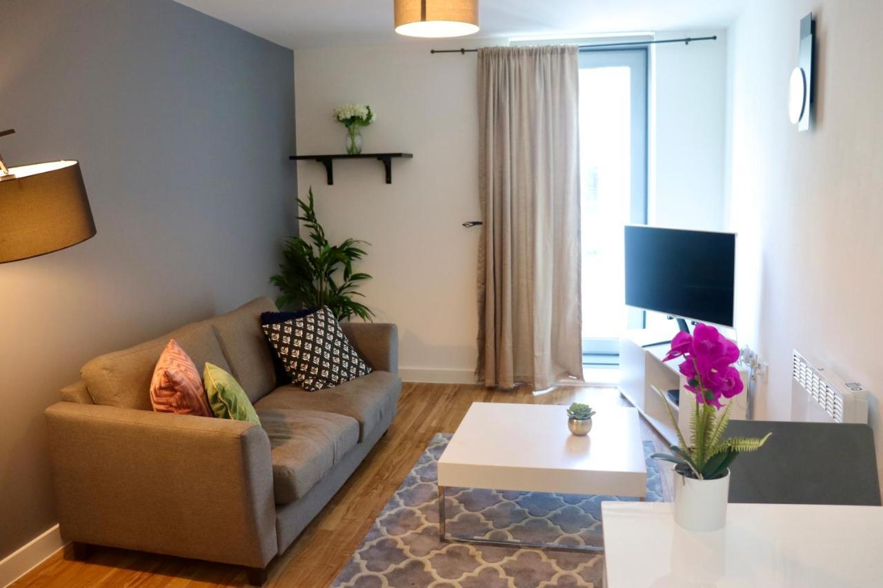 Hallsphere - Stunning Apartment Salford Quays Manchester Extérieur photo